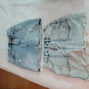 9 Piece lot of size 8 girls clothes